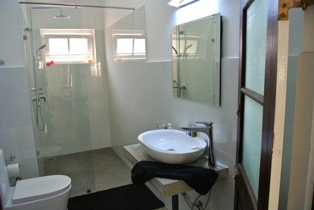 "27" Spathodea- Oasis In The City โคลอมโบ ห้อง รูปภาพ